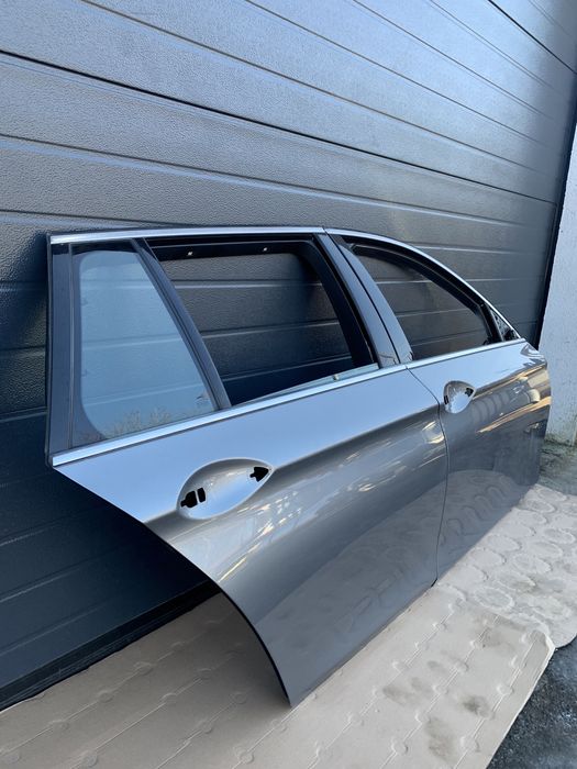 Usi / Portiere dreapta BMW Seria 5 F10 F11 2010-2016