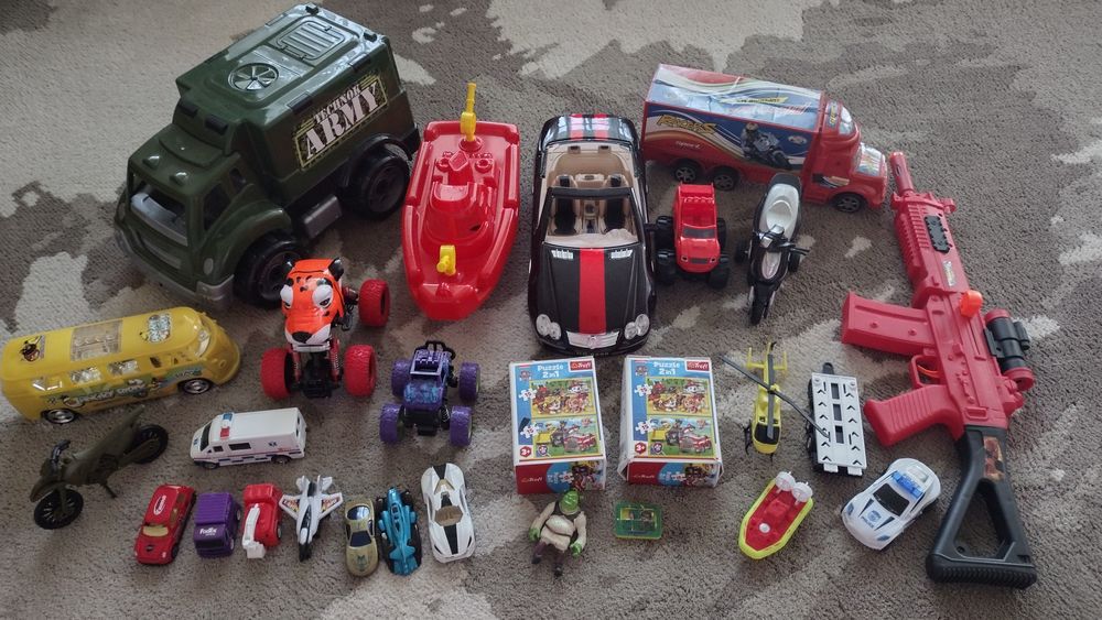 Големи Лотове играчки