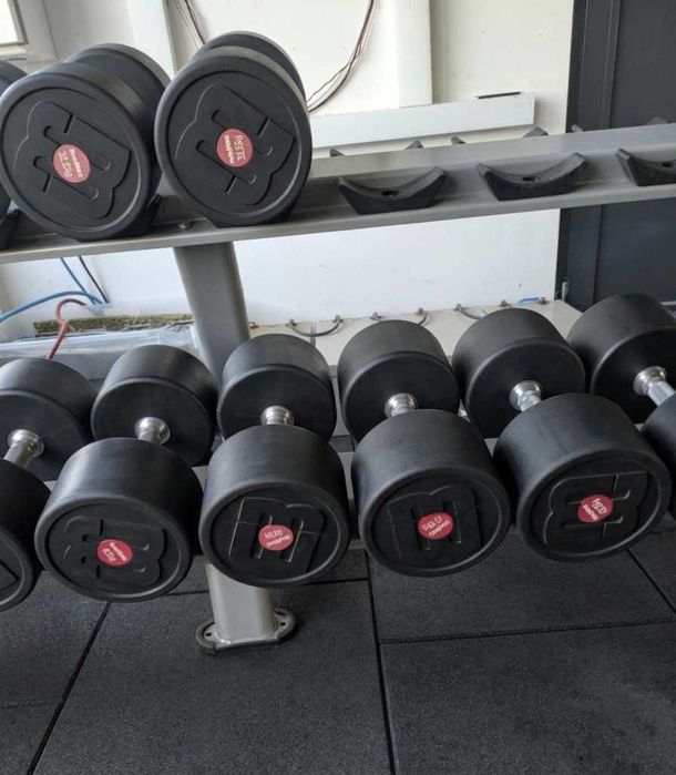 Професионални дъмбели BodyMax 660 кг + стойка, лег преса, колело и успоредка