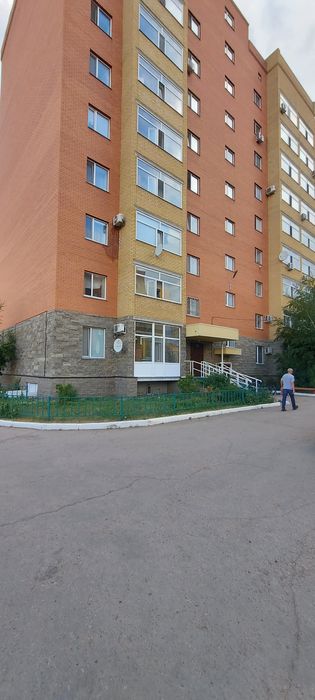 Продам 2 комн квартиру