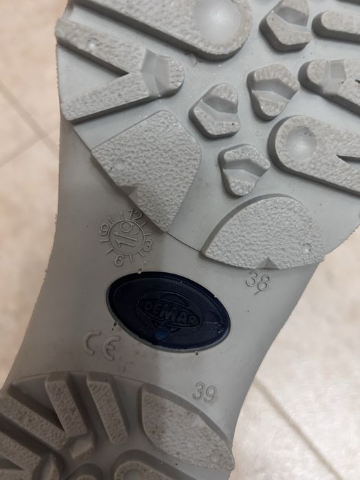 Апрески Demar за момче