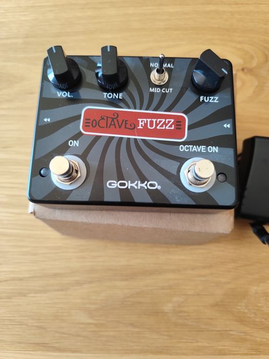 Fuzz buster Gokko за китара и бас .