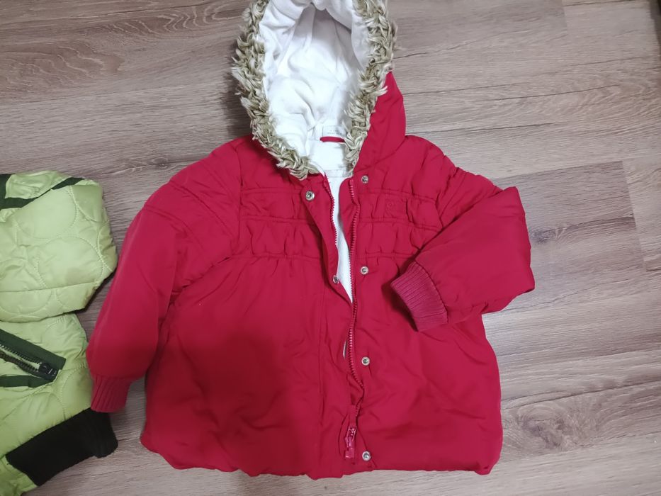 Продам теплые фирменные  куртки