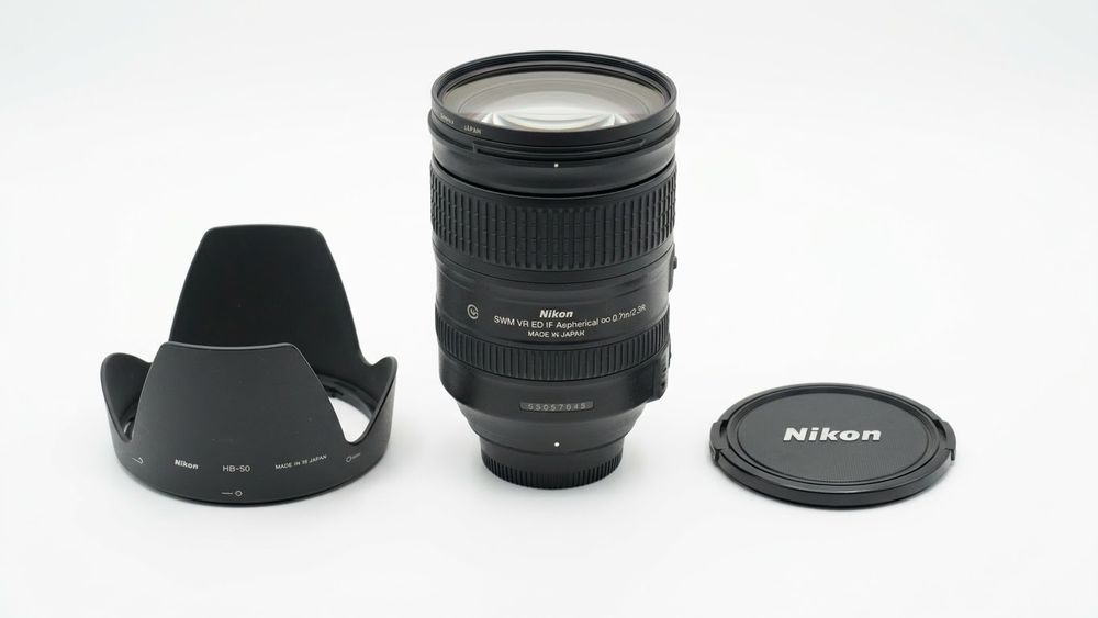 Obiectiv AF-S NIKKOR 28-300mm f/3.5-5.6G ED VR – Condiție Impecabilă (Ca Nou)