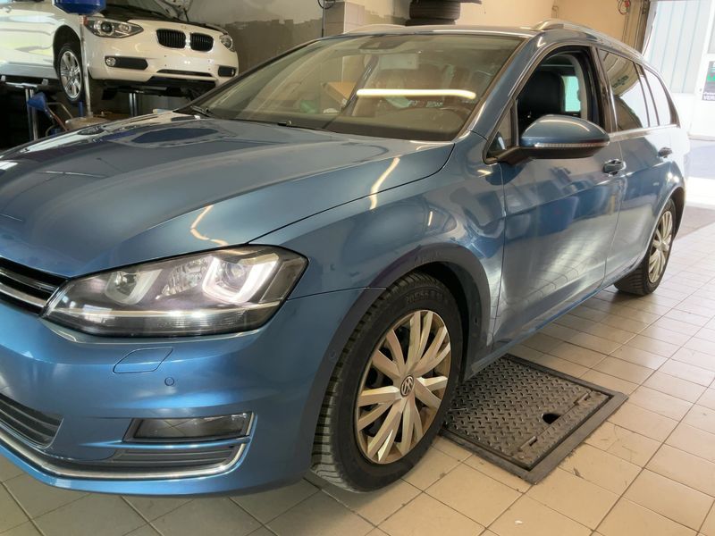 Volkswagen Golf VII 2.0 TDI Highline BlueMotion Tech 2013