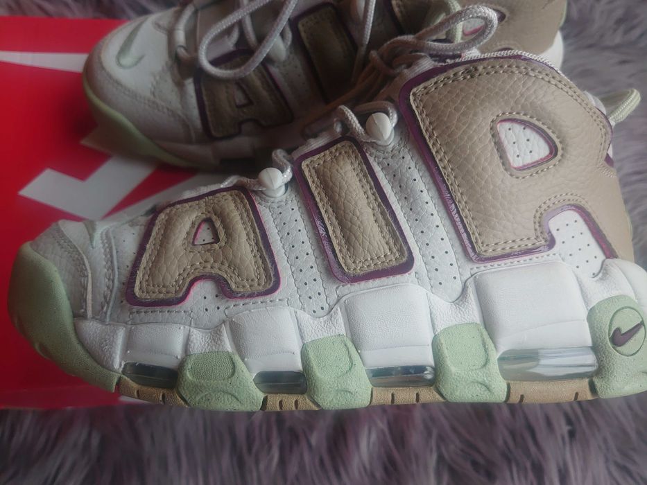 Nike - Air More Uptempo DX8955-001