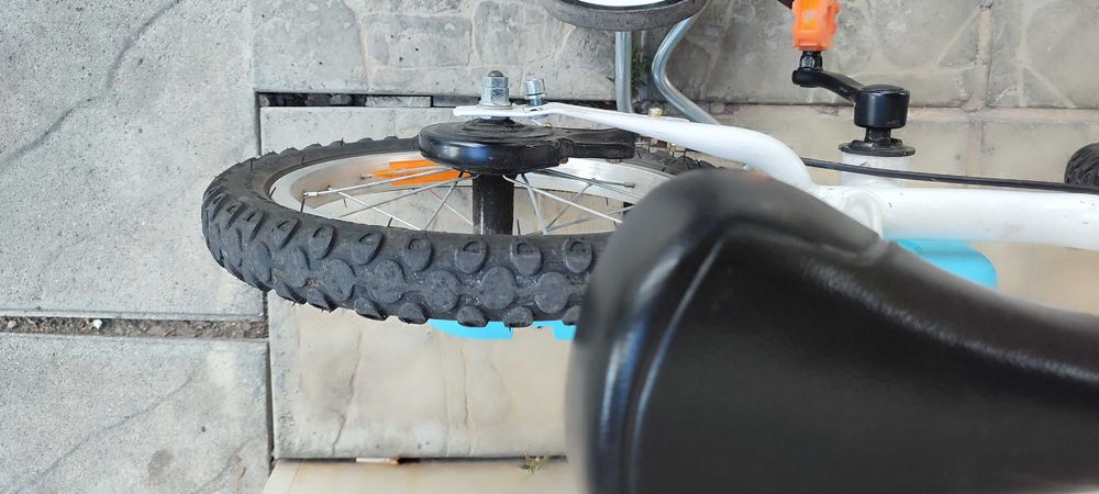 Продавам детско колело Btwin 14"