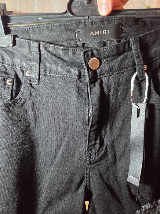 Blugi Amiri marimea 31