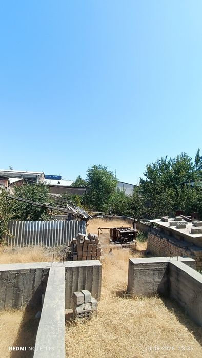 8 сот ер сотилади, Сергилий туман, Навруз куча