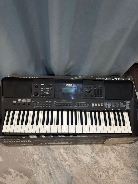 Синтезатор Ямаха PSR E463