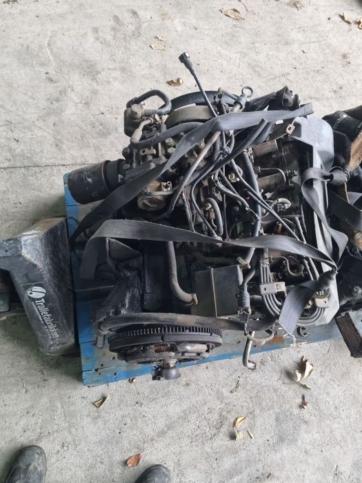 motor iveco 2.8 euro 4