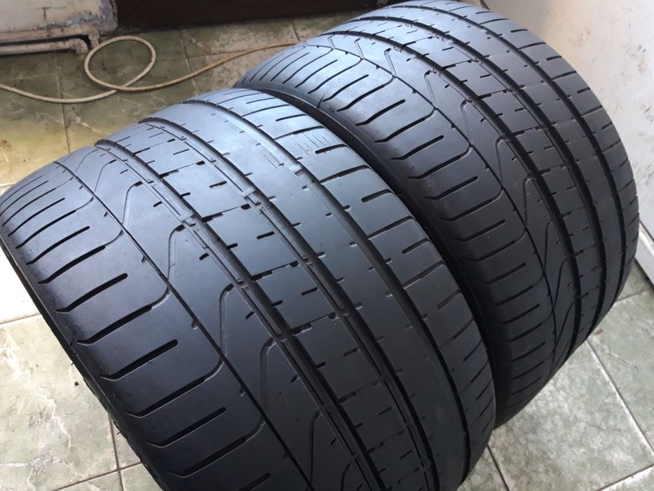 2 anvelope 305/30 R19 Pirelli