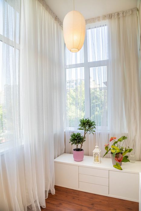 Светлая 2-комнатная сталинка с высокими потолками у метро Минор