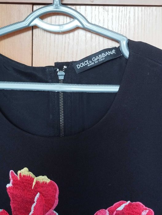 Нарядное платье с вышивкой