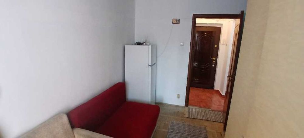 Vând apartament ușor negociabil