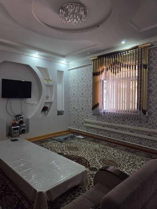 Уй сотилади 320м2