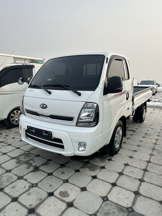 KIA BONGO 1ton GLS Full pazitsia sariq salon