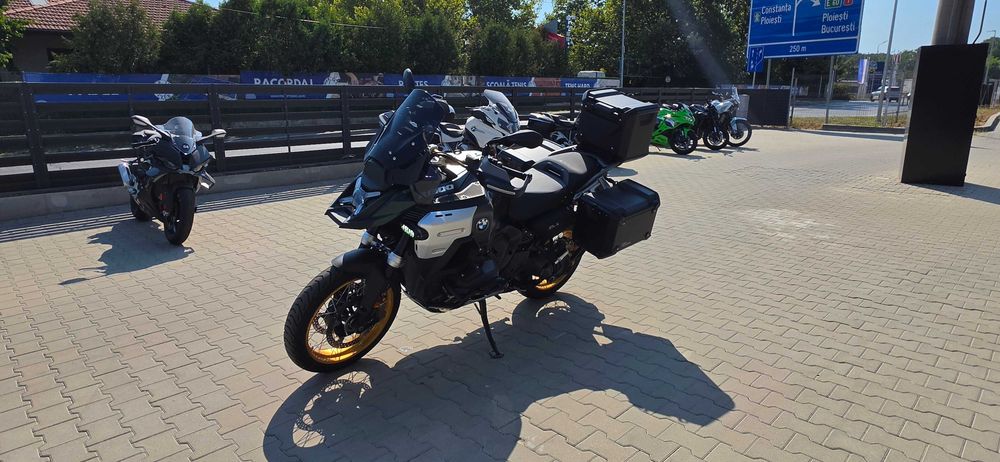 BMW GSA 1300 editie 719