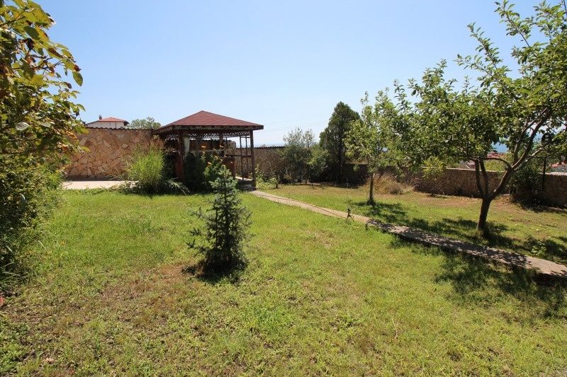 Продава се Къща в Свети Влас - 357 кв.м за 897 €/кв.м - Снимка #1