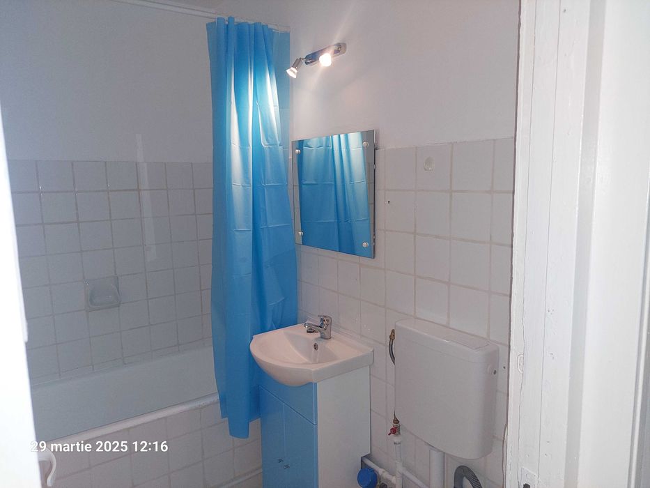 ofer spre inchiriere apartament 2 camere,etaj 4,zona Tiglina 2