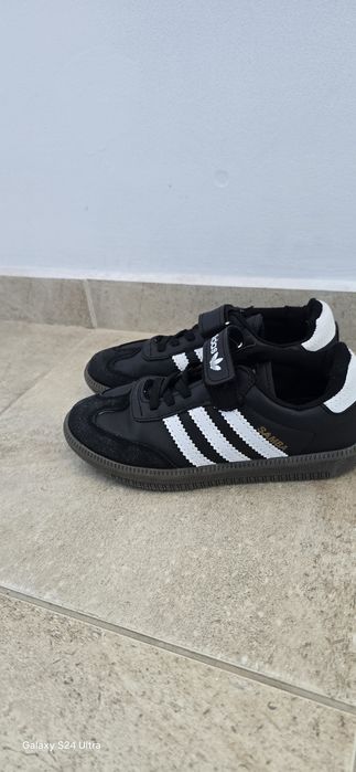 Маратонки Adidas Samba 33