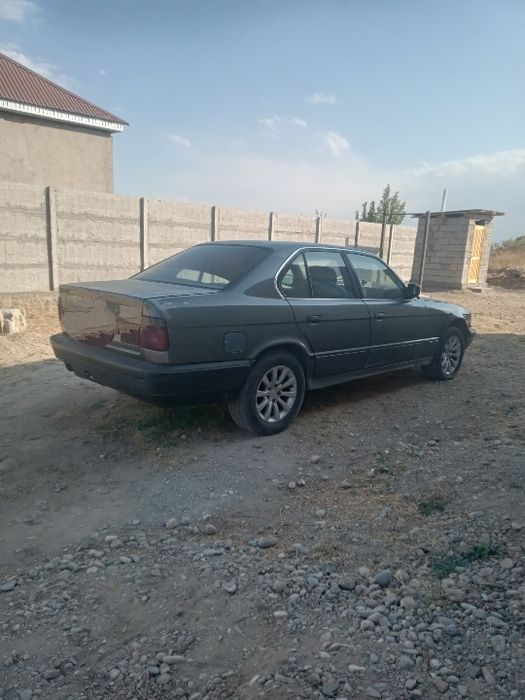 Продам БМВ е34.паук