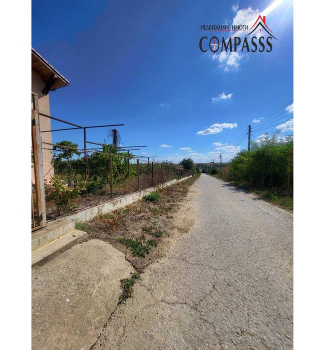 с. Драганово, Обл. Добрич, КЪЩА на 2 етажа – 107372евро!