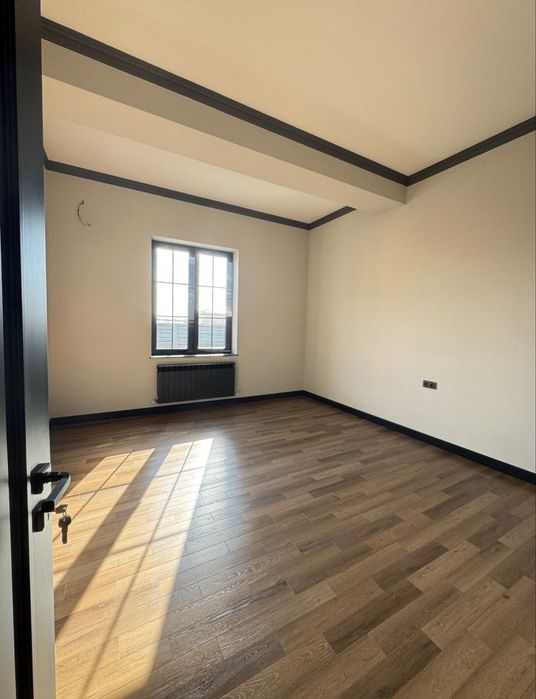 Чинобод санаторияси атрофида енги коттедж сотилади