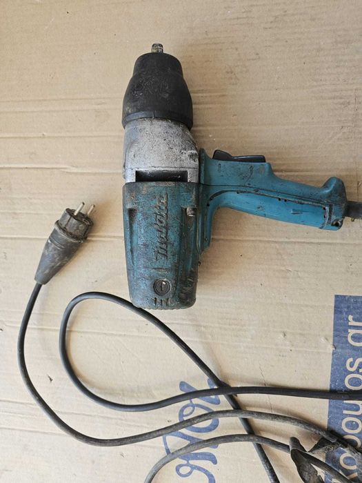 pistol impact Makita 400w