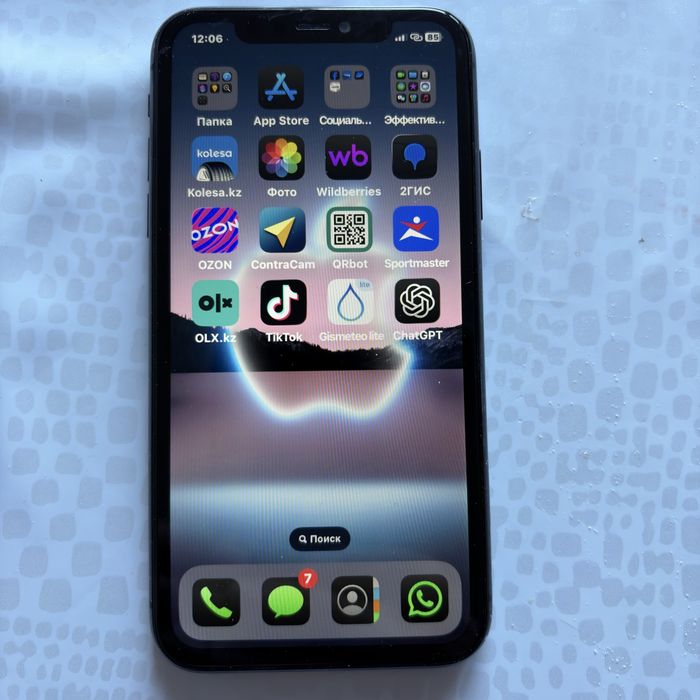 Продам iPhone 11