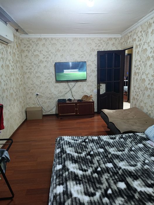 Продается 3 комнатная квартира на 4 этаже в Яшнабадском районе,Дубовая