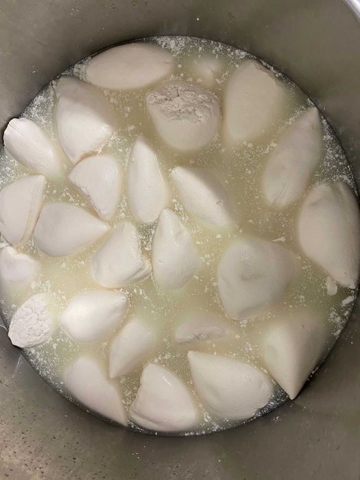 Brânză de vânzare