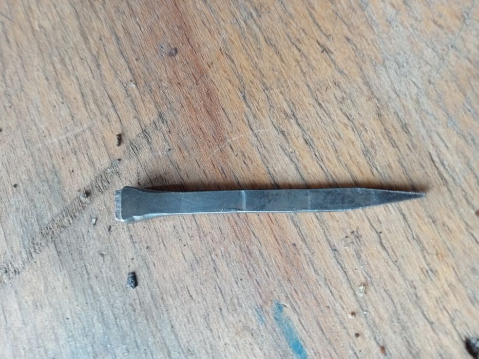 Гвозди ковочные. * 7 *