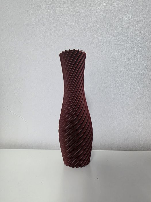 Vaza 3D multiple dimensiuni si culori