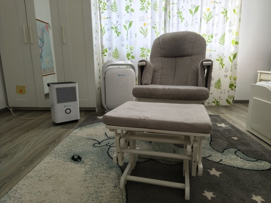 Balansoar cu taburet