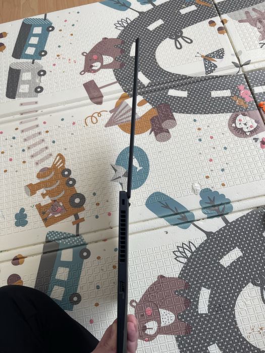 Продавам Lenovo ThinkPad T480S