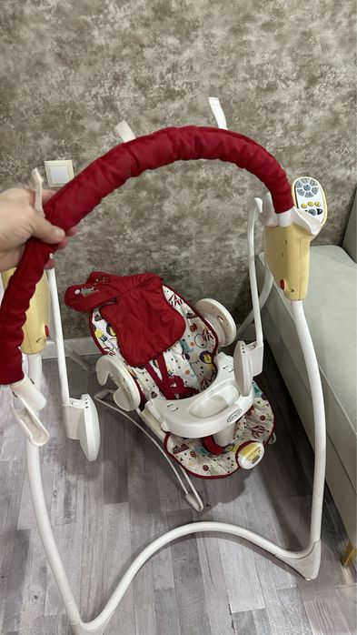 Детская электронная качеля Crago