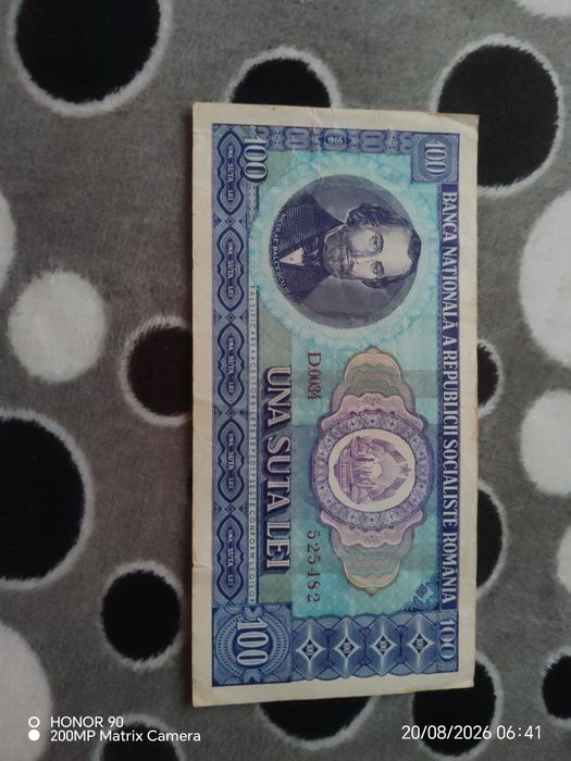 Vând bacnote vechi de 100 lei
