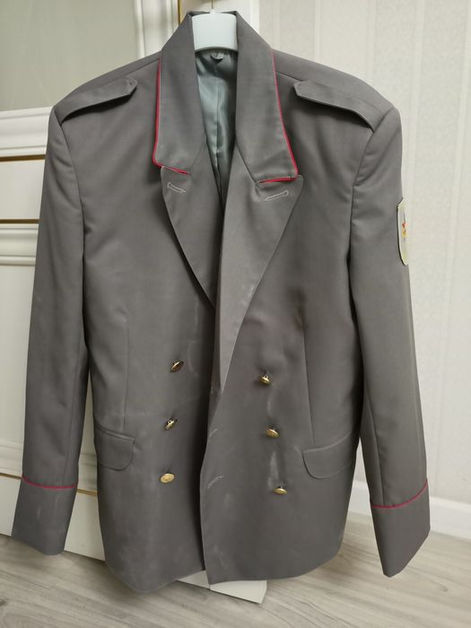 Китель стальной, серый