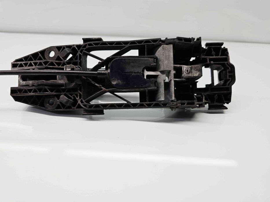 Maner usa stanga fata Volkswagen Golf 6 (5K1) [Fabr 2009-2013] LC9X