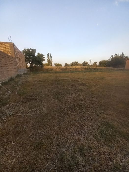 Milliy shashlik tarafdan yer uchastkasi sotiladi