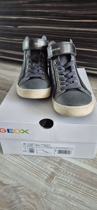 Geox Сникърси J Kalispera