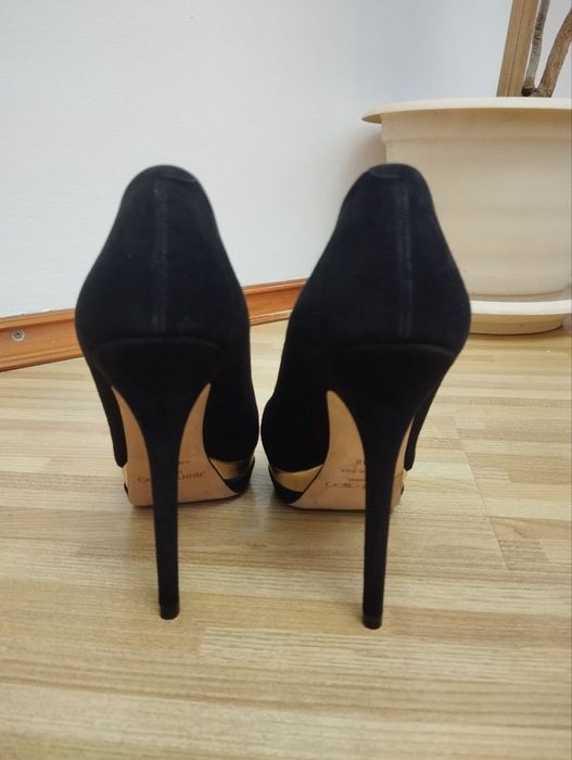 Продам туфли Джими Чу.  38 размер
