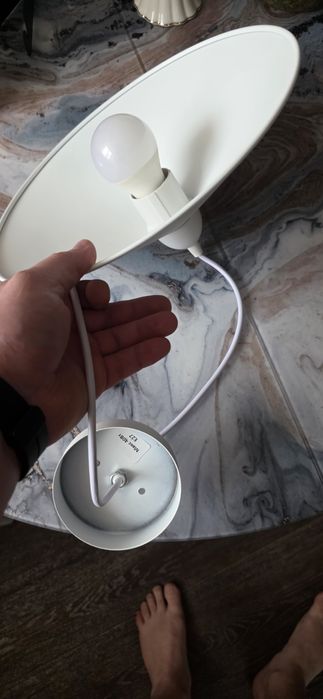 Светильник новый