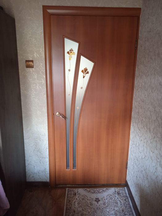 Двери межкомнатные 2шт