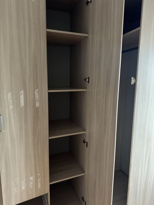 Шкаф для спальной