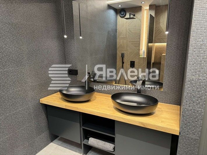 Продава се Тристаен апартамент в София, Манастирски ливади - 183 кв.м за 3599 €/кв.м - Снимка #11