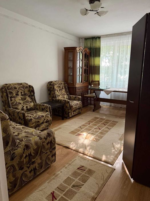 apartament de inchiriat