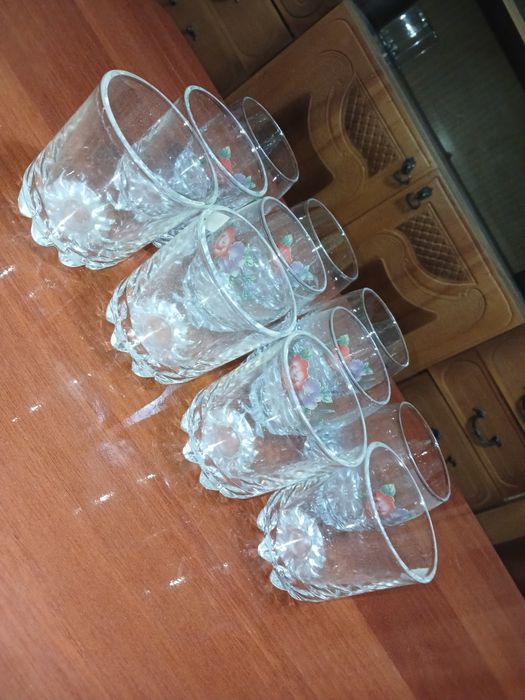 Продаётся стаканы. 13 штук