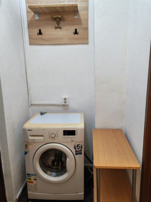Garsoniera de inchiriat